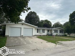 402 SE 4th St, Gilmore City, IA 50541