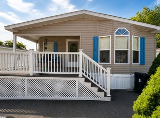 38 Long St, Brunswick, ME 04011