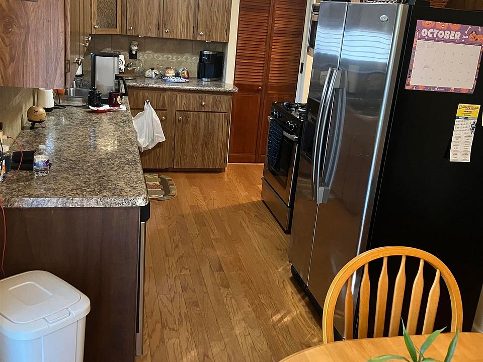 41203 Paign Dr, photo 7