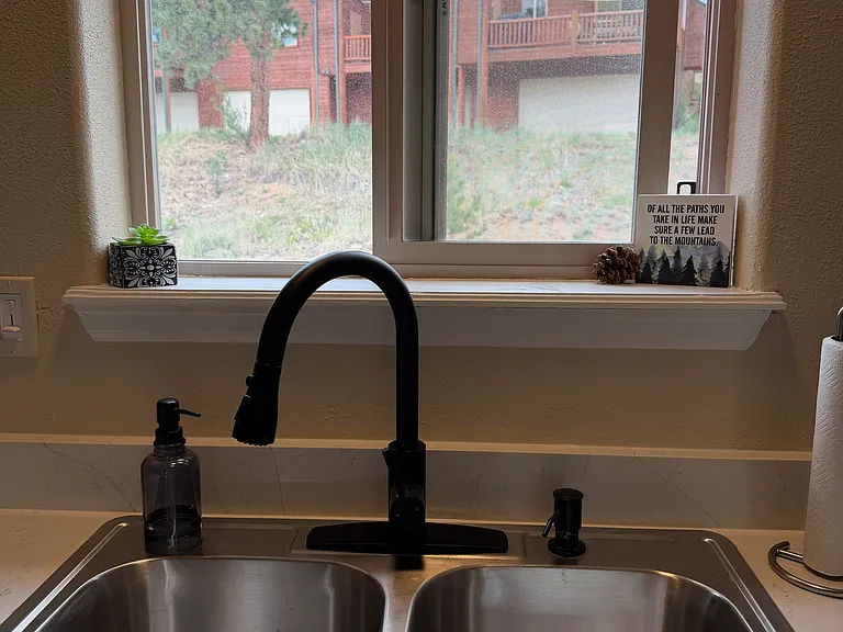 303 Virginia Rd #E — Photo 4