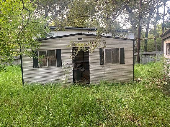 5th image of 217 E Sunset Dr