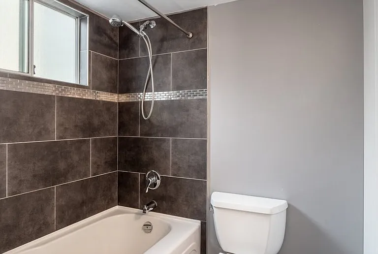 888 W 13th Ave #201 — Photo 18