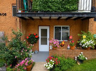 3408 25th St S APT 2, Arlington, VA 22206