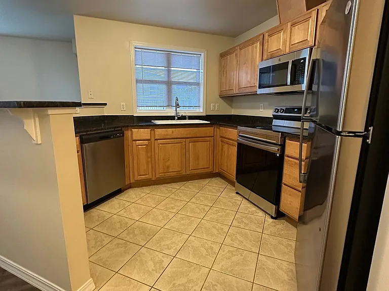 The Fulton Apartments — Photo 8