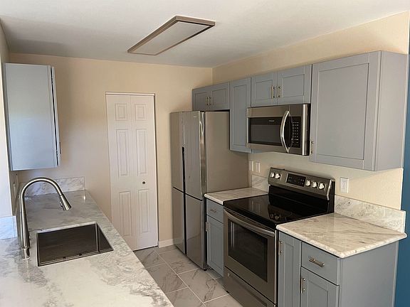 3rd image of 70 Kapi Ln #14-104