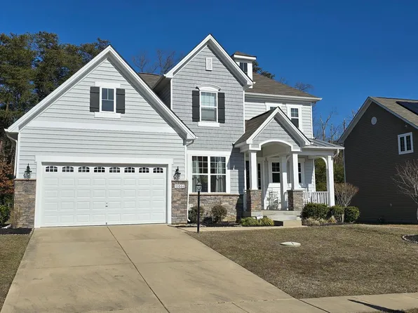 11044 McIntosh Ct, Waldorf, MD 20602