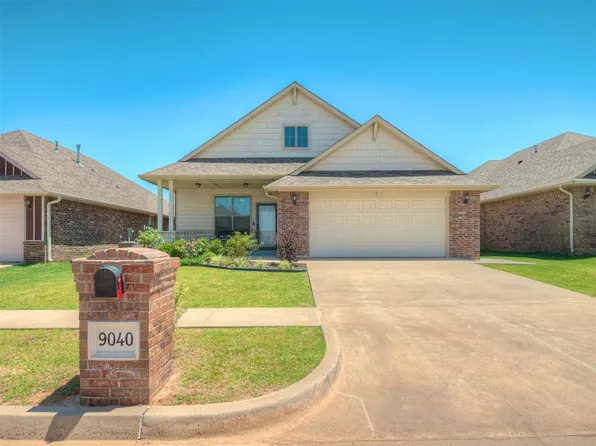 9040 NW 142nd St, Yukon, OK 73099