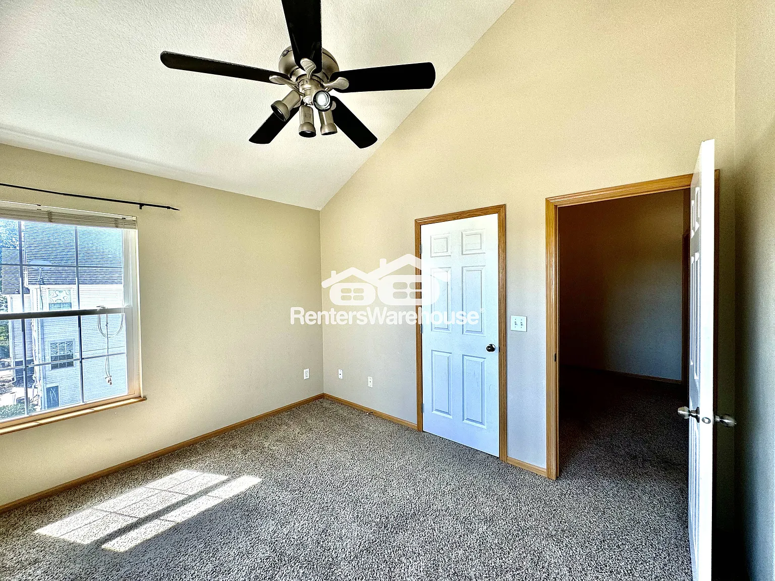 Two Bedroom Townhouse- Ankeny — Photo 4