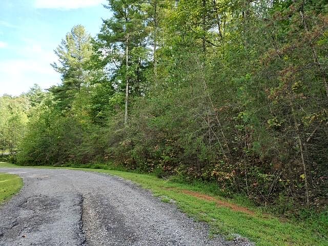 2nd image of 0 Sage Ln Lot 18