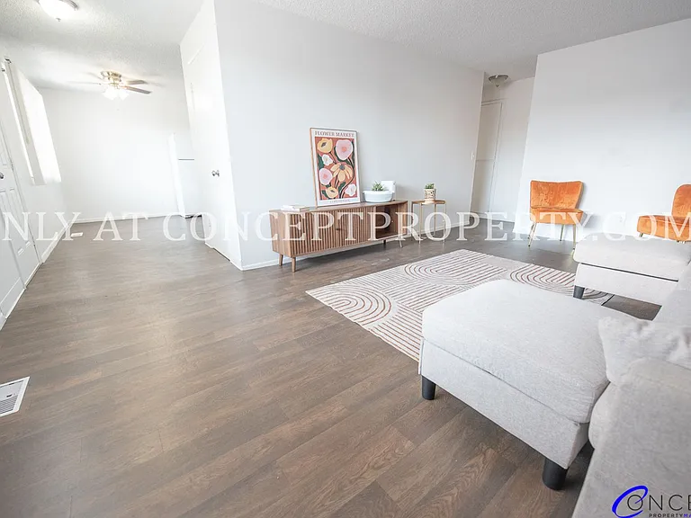 Murray Place — Photo 35