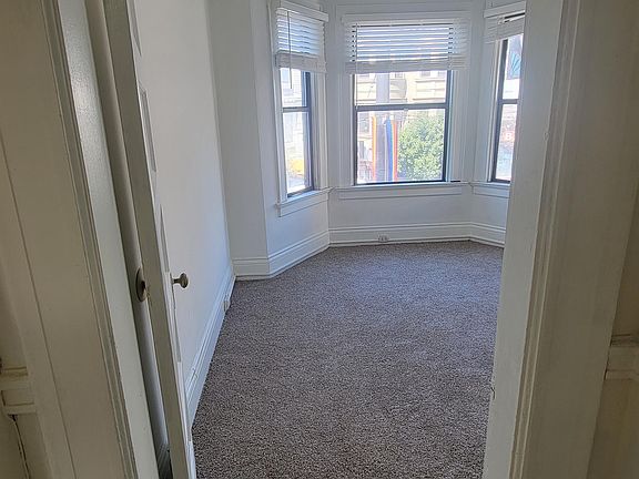 4th image of 461 Castro St APT A