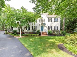 12800 Trenadier Cir, Midlothian, VA 23113