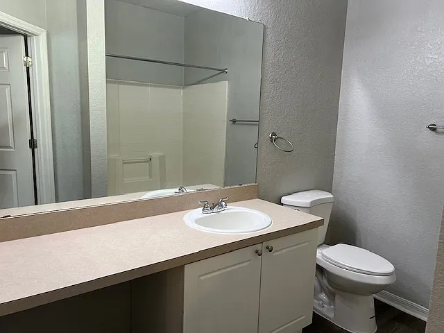 837 Grand Regency Point — Photo 17