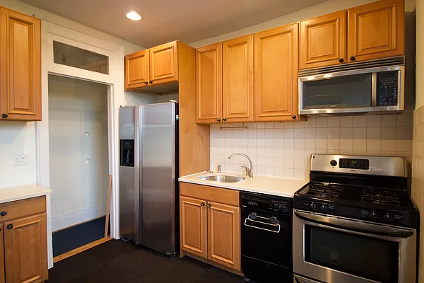 Rented by Compass | media 33