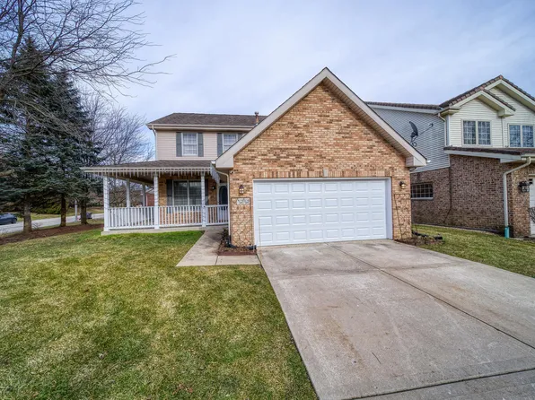 17501 Brook Crossing Dr, Orland Park, IL 60467