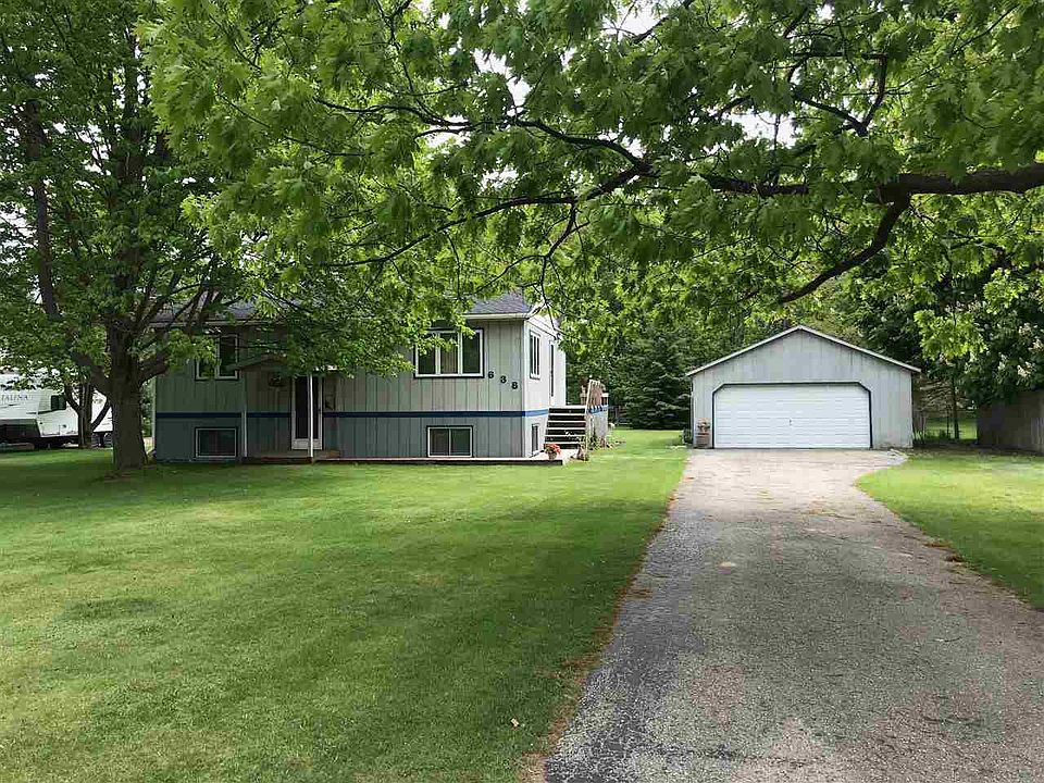 1st image of 638 Division St