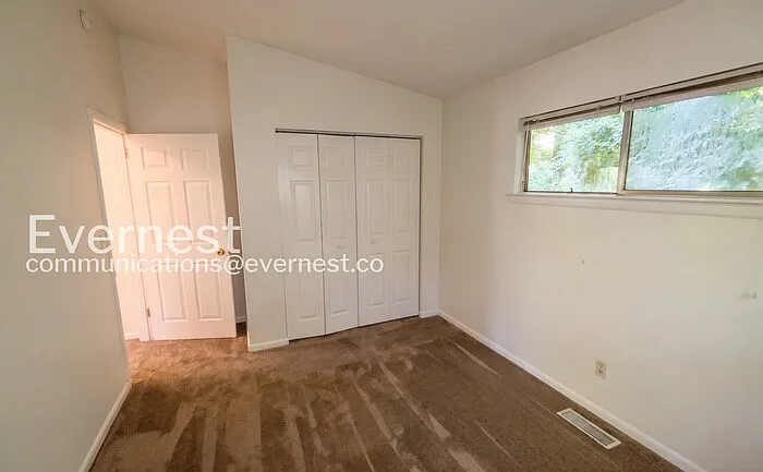 5230 Old Trl — Photo 10
