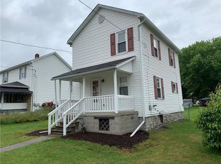 76 Chestnut St, Coral, PA 15731
