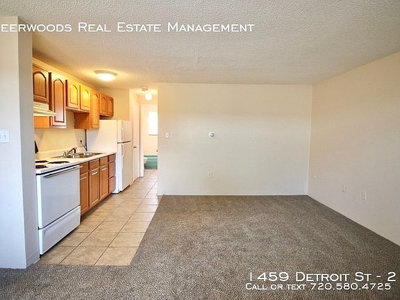 3rd image of 1459 Detroit St #211