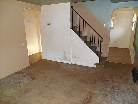 5th image of 2632 Campbell Cir