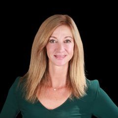 Photo for listing agent Lisa Cameron Realty Executives