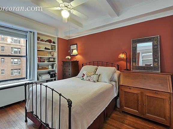 4th image of 599 W End Ave APT 10A