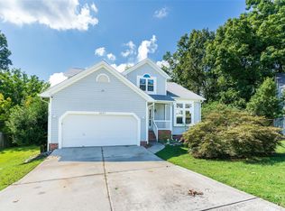 3237 Rheinwood Ct, Matthews, NC 28105