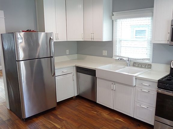 5th image of 4580 32nd St