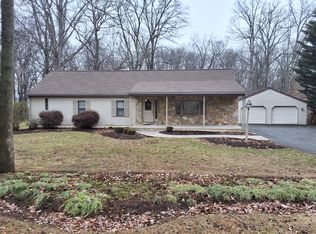 825 Hornig Rd, Lancaster, PA 17601