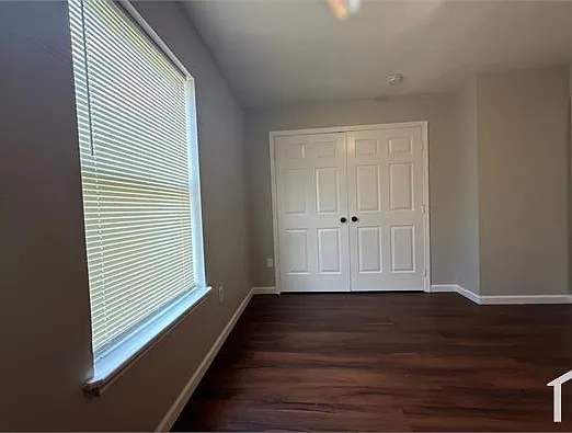 2702 Greenwood Ave #4 — Photo 1