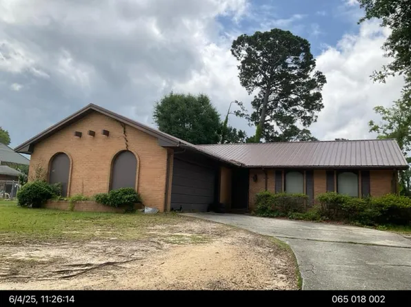 (undisclosed Address), Columbus, GA 31906