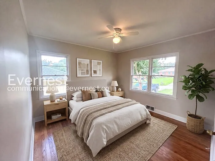 1728 Valencia Rd — Photo 10