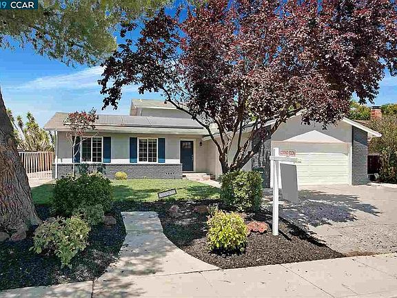 2nd image of 3357 Hacienda Way