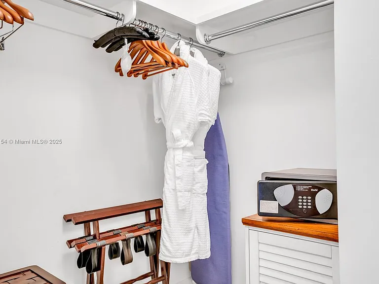 1435 Brickell Ave #3607 — Photo 19