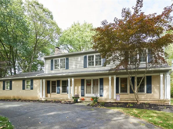 334 Ely Rd, Akron, OH 44313