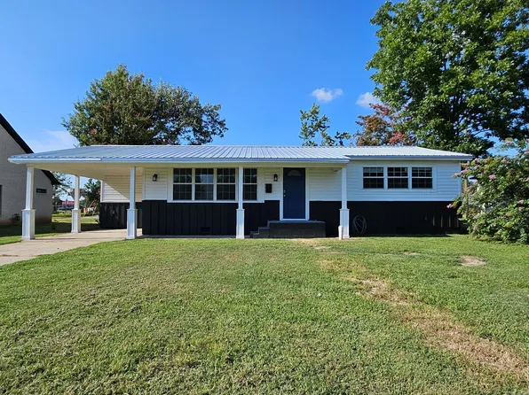 810 Forrest Ave E, Wynne, AR 72396