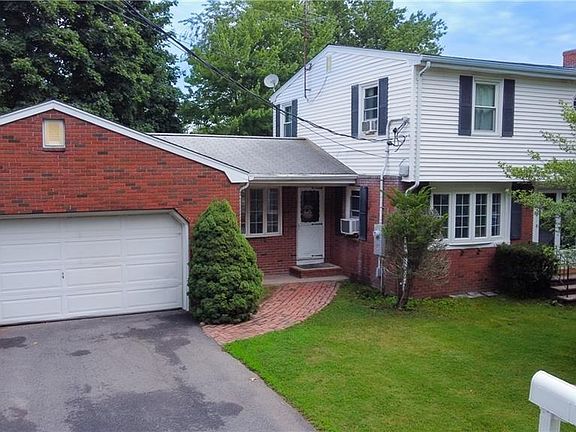 2nd image of 442 Eastview Ave