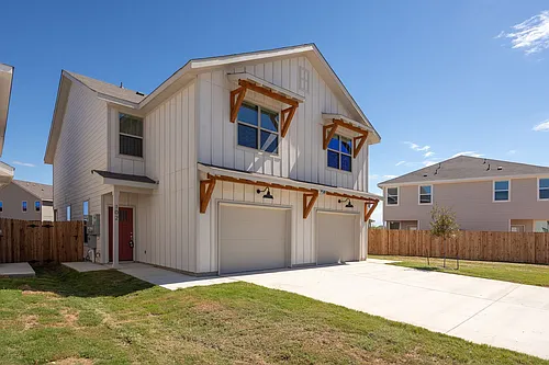 7518 Gramercy Way #102 Photo 1 7518 Gramercy Way #102 Photo 1