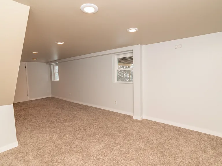 2113 Melody Dr — Photo 11
