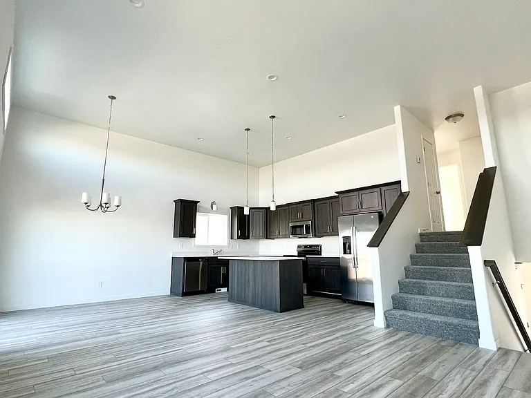 6886 Joseph St — Photo 6