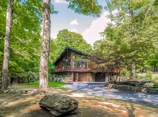 58 Rymph Rd, Lagrangeville, NY 12540