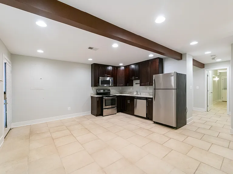 1361-1361B Perry Pl NW — Photo 7