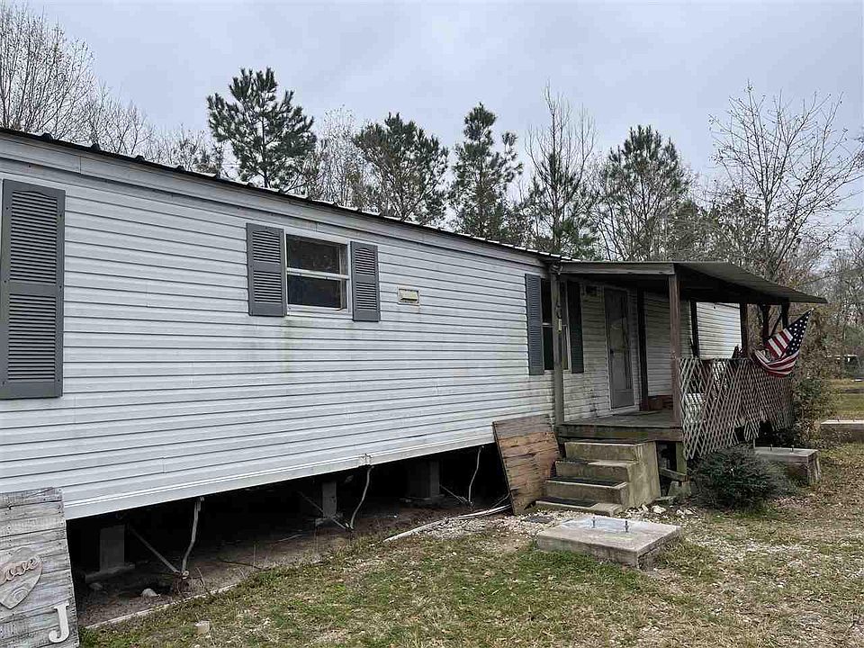 2nd image of 5590 Rebel Rd