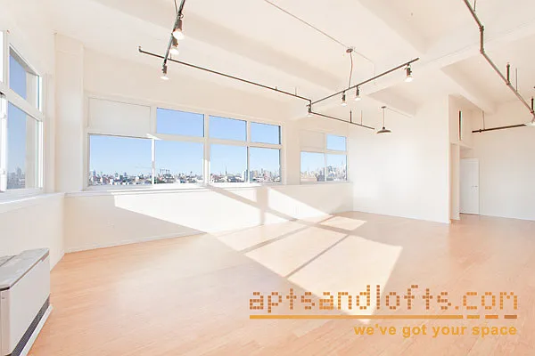Sold by aptsandlofts.com | media 2