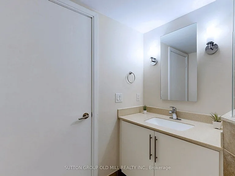 35 Viking Ln #842 — Photo 34