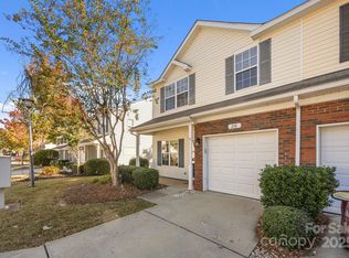 218 Tail Race Ln, Fort Mill, SC 29715