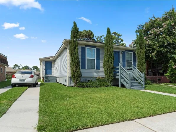 412 E Solidell St, Chalmette, LA 70043