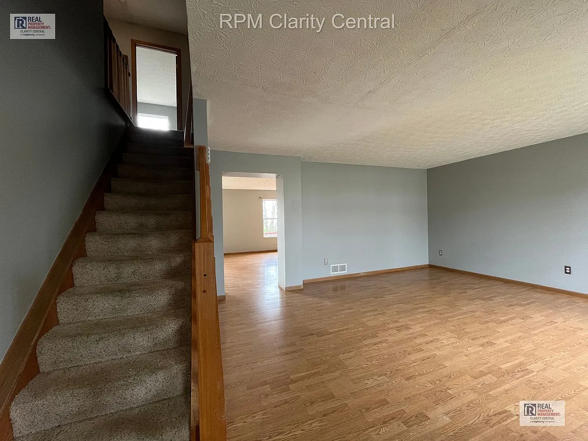 Building Photo - 7693 Brunfield Dr