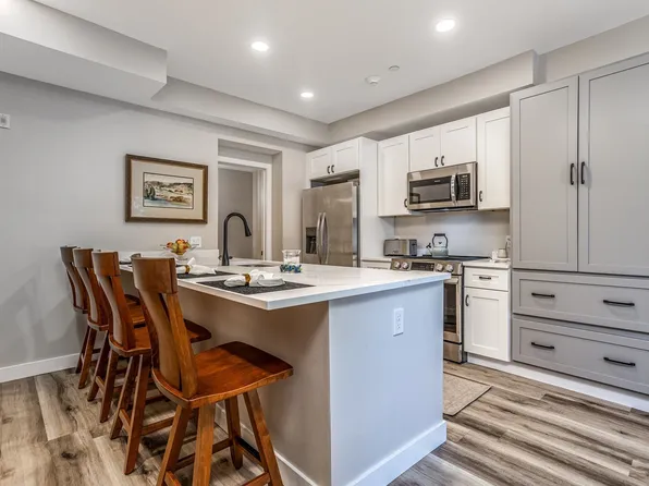 50 Frankfort St #3, Fitchburg, MA 01420