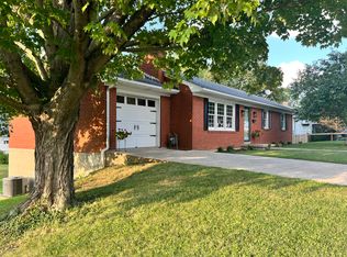 381 Runyon Rd, Harrodsburg, KY 40330